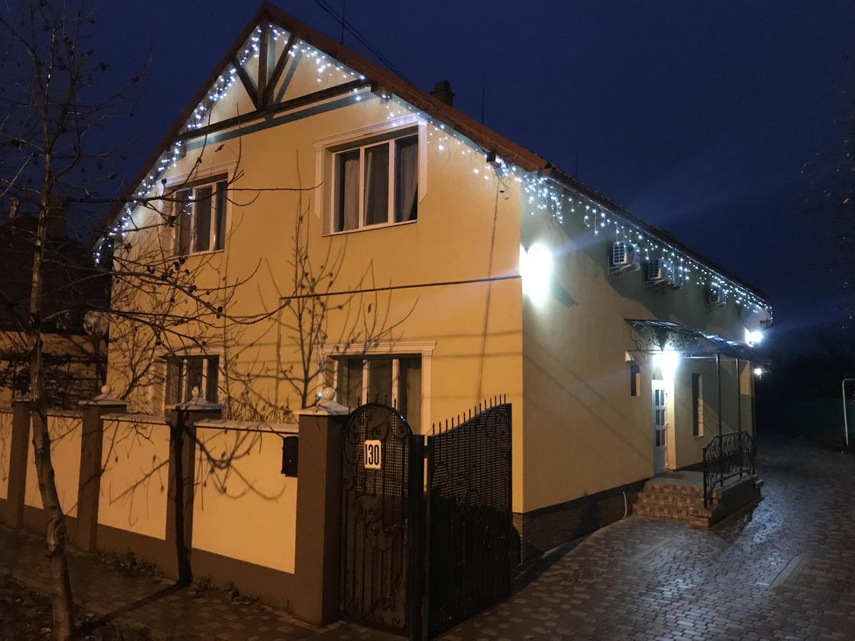 Міні Готель Вілла Вікторія Berehowo Zewnętrze zdjęcie